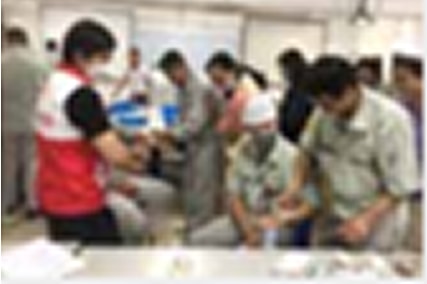 従業員に心肺蘇生法の
教育訓練を実施01