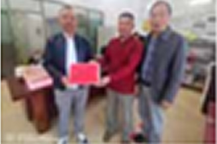 敬老イベントに28,000元を援助02
