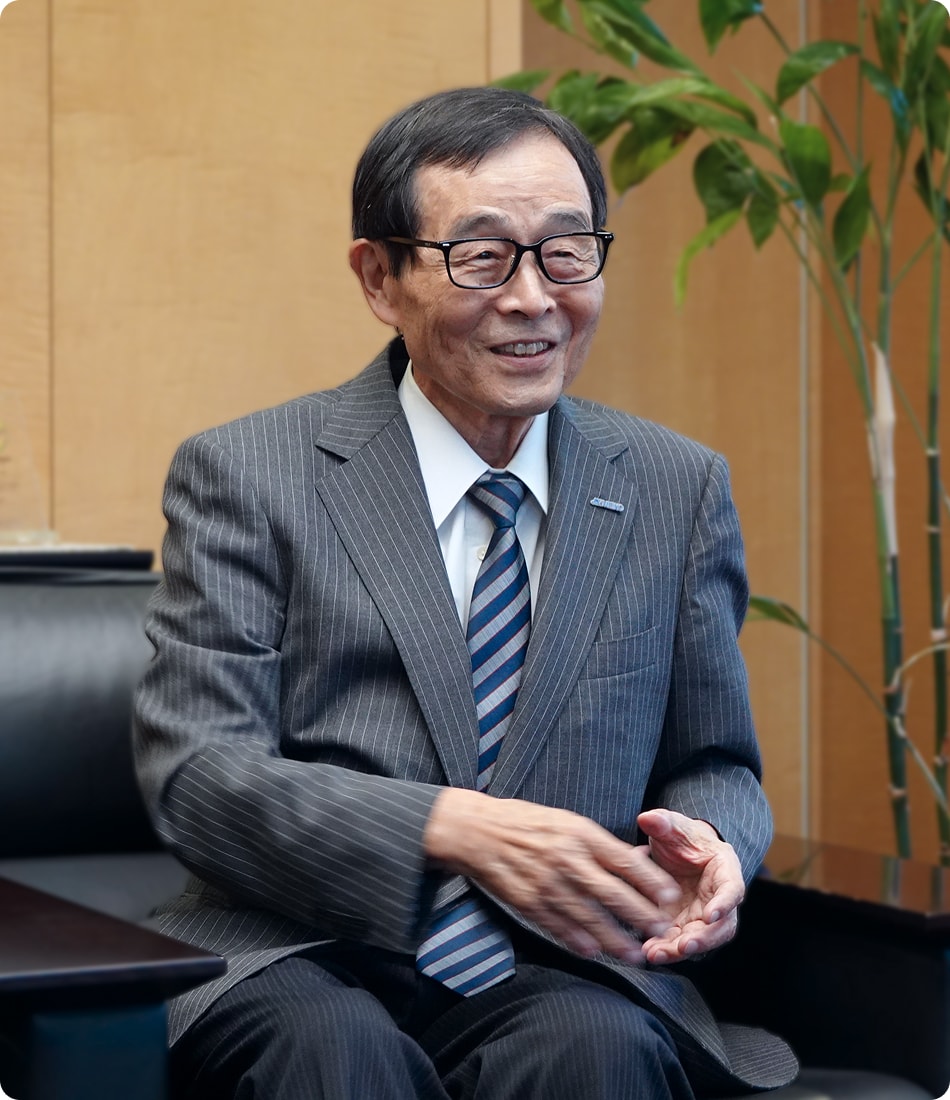 代表取締役社長 名屋 佑一郎